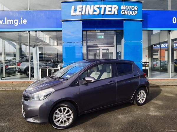 Toyota Vitz Hatchback, Petrol, 2013, Grey