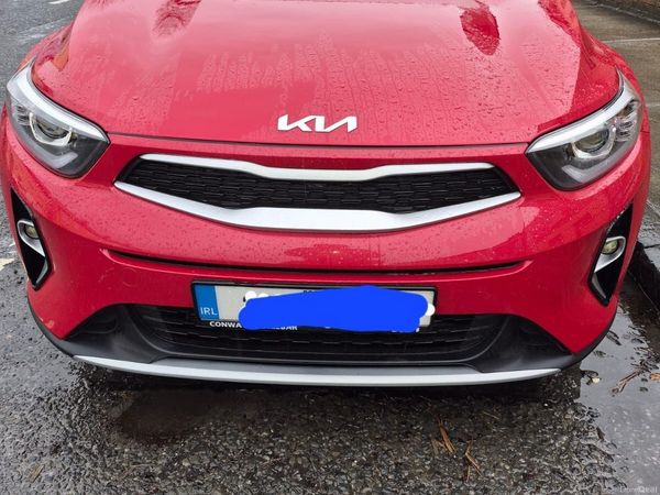 Kia Stonic Estate/Jeep, Petrol, 2023, Red