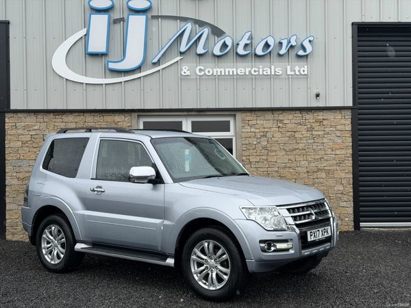 Mitsubishi Pajero SUV, Diesel, 2017, Silver