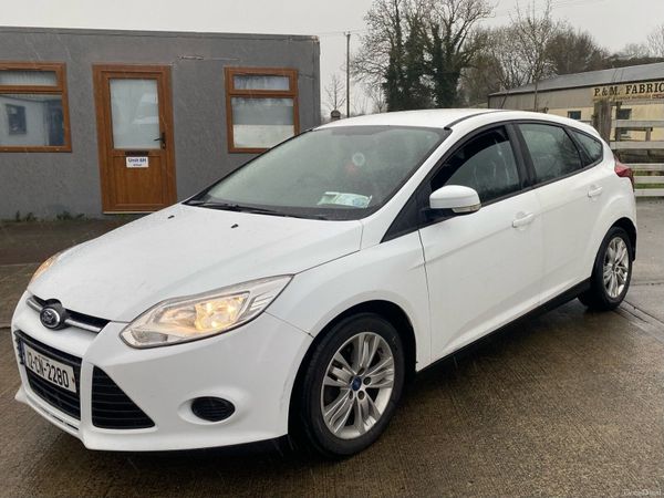 Ford Focus Hatchback, Diesel, 2012, White