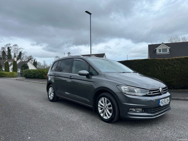Volkswagen Touran MPV, Diesel, 2016, Grey