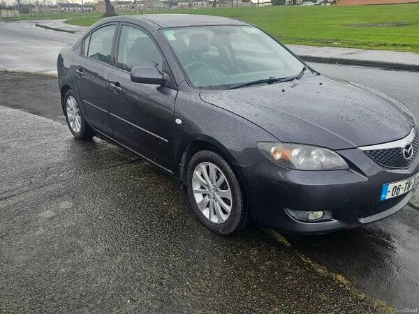 Mazda Mazda3 Saloon, Petrol, 2006, Grey