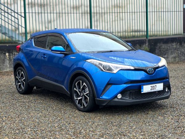 Toyota C-HR SUV, Petrol Hybrid, 2017, Blue