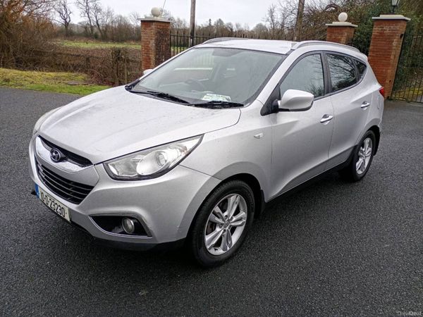 Hyundai ix35 SUV, Diesel, 2010, Silver