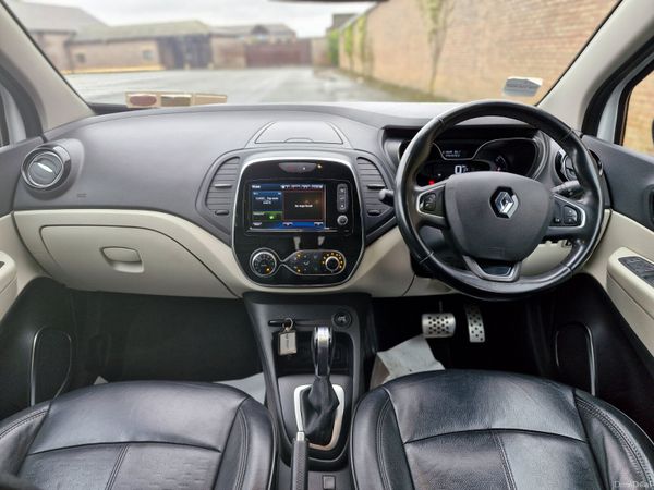 Renault Captur Hatchback, Diesel, 2019, White