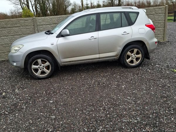 Toyota RAV4 SUV, Diesel, 2008, Silver