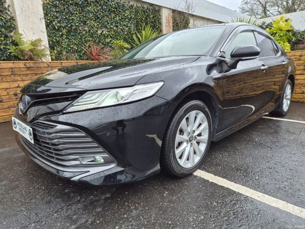 Toyota Camry Saloon, Petrol Hybrid, 2020, Black