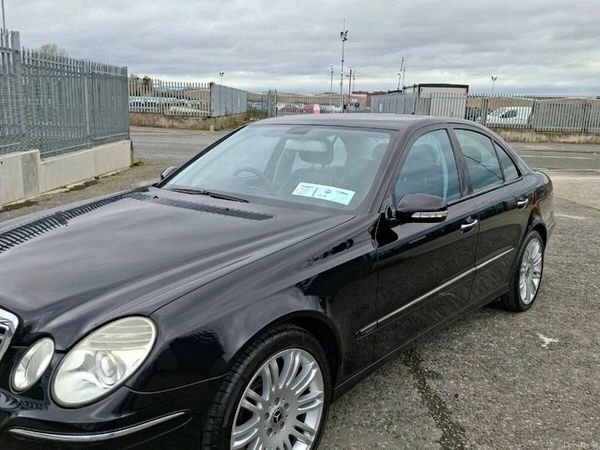 Mercedes-Benz E-Class Saloon, Petrol, 2008, Black