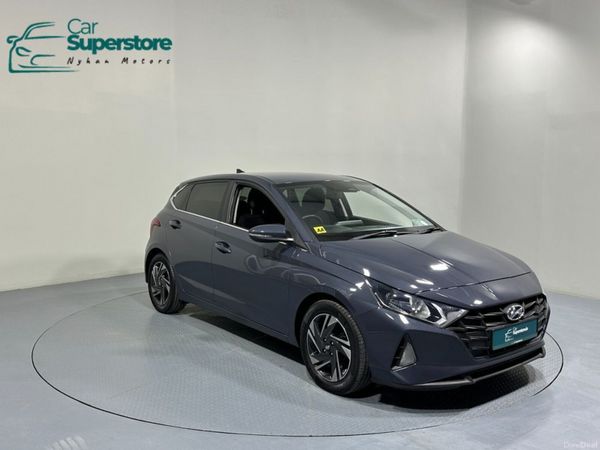 Hyundai i20 Hatchback, Petrol, 2023, Grey
