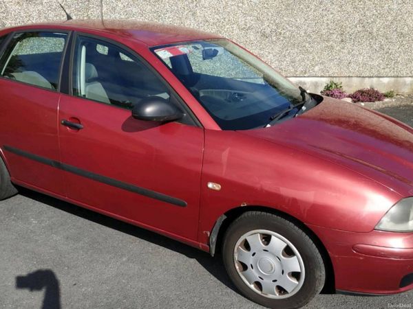 Nissan Note Hatchback, Petrol, 2008, Red