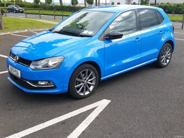 Volkswagen Polo Hatchback, Petrol, 2015, Blue