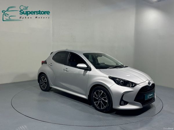 Toyota Yaris Hatchback, Petrol Hybrid, 2021, Grey