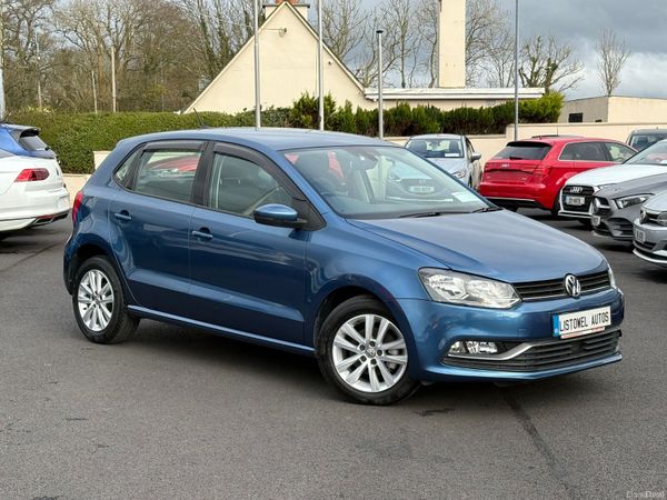 Volkswagen Polo Hatchback, Petrol, 2016, Blue