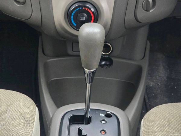 Toyota Vitz Hatchback, Petrol, 2009, Silver