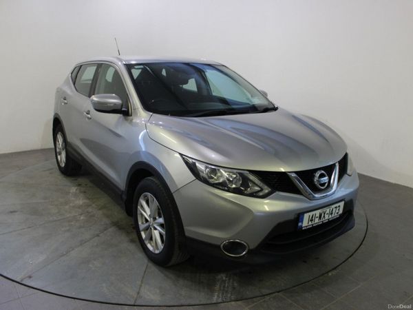 Nissan Qashqai Hatchback, Diesel, 2014, Silver