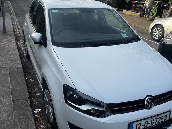 Volkswagen Polo Hatchback, Petrol, 2012, White