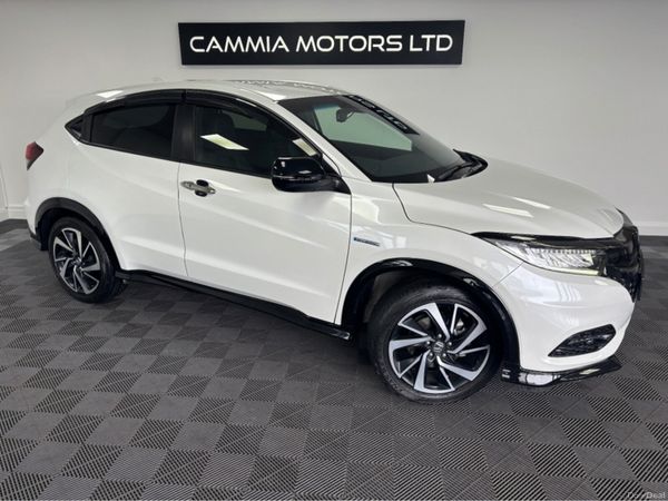 Honda Vezel SUV, Petrol Hybrid, 2020, White