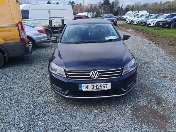 Volkswagen Passat Saloon, Diesel, 2014, Blue