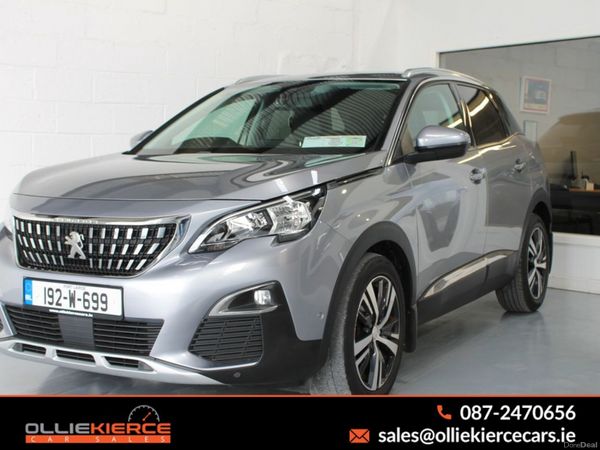 Peugeot 3008 MPV, Diesel, 2019, Grey