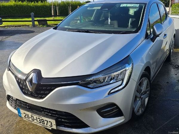 Renault Clio Hatchback, Petrol, 2021, Grey