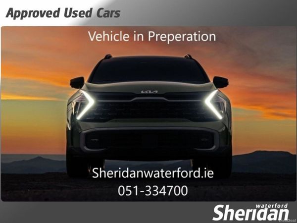 Ford Puma MPV, Petrol Hybrid, 2022, Blue