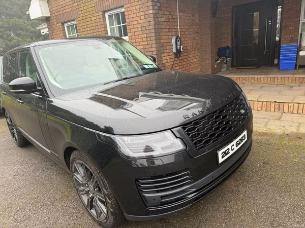 Land Rover Range Rover SUV, Petrol Plug-in Hybrid, 2021, Black
