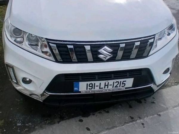 Suzuki Vitara SUV, Petrol, 2019, White