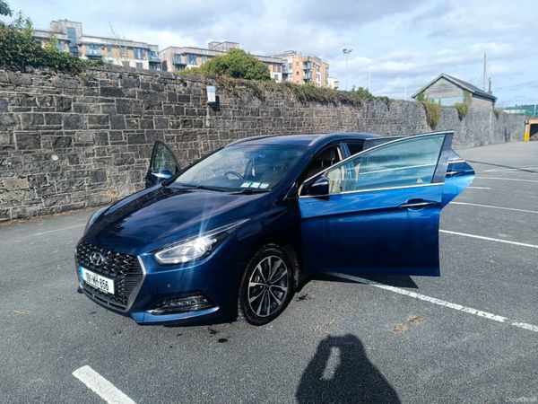 Hyundai i40 Estate/Jeep, Diesel, 2019, Blue