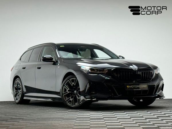 BMW 5-Series Estate, Petrol Plug-in Hybrid, 2025, Black