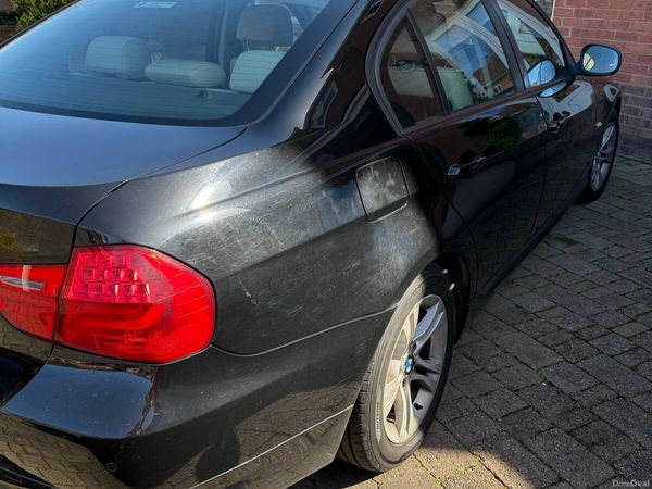 BMW 3-Series Saloon, Diesel, 2011, Black