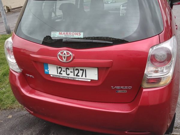 Toyota Verso MPV, Diesel, 2012, Red