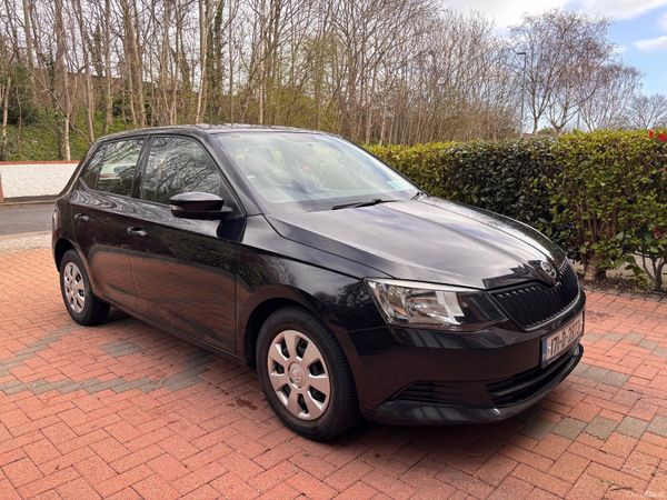 Skoda Fabia Hatchback, Petrol, 2017, Black