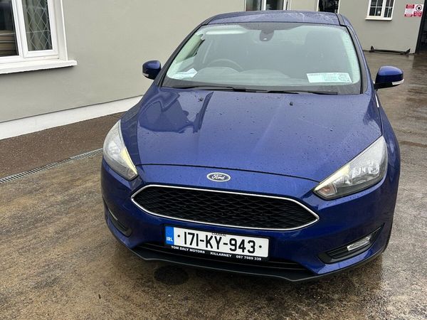 Ford Focus Hatchback, Diesel, 2017, Blue