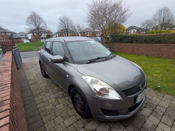 Suzuki Swift Hatchback, Petrol, 2012, Grey