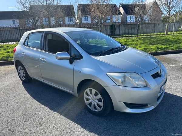 Toyota Auris Hatchback, Petrol, 2007, Silver