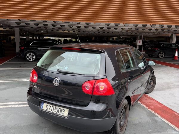 Volkswagen Golf Hatchback, Petrol, 2007, Black