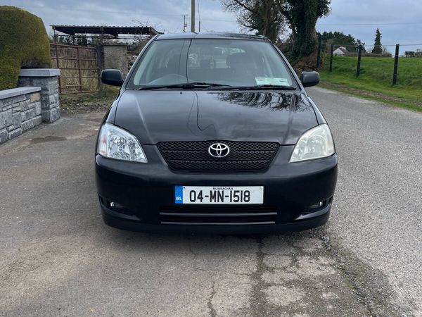 Toyota Corolla Hatchback, Petrol, 2004, Black