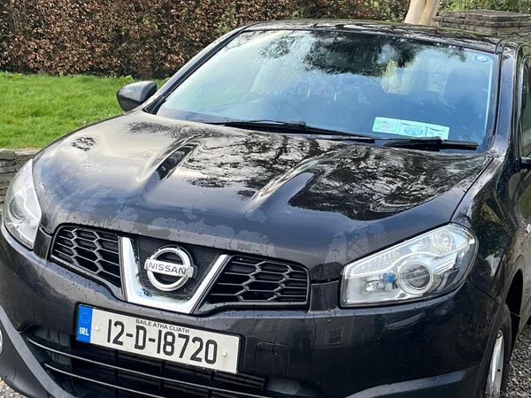 Nissan Qashqai Hatchback, Diesel, 2012, Black