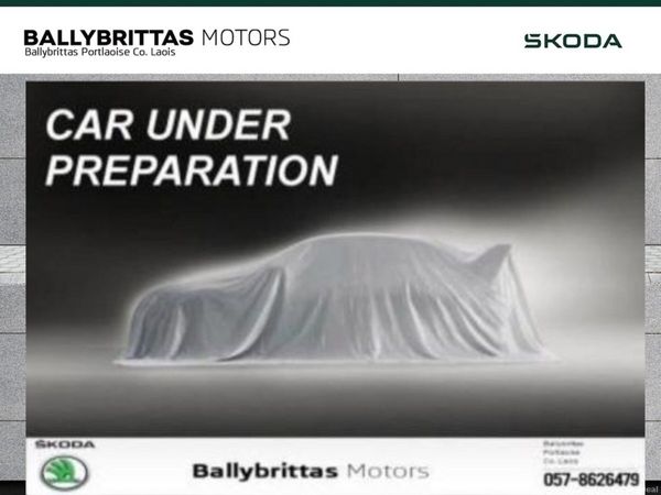 Skoda Octavia Saloon, Petrol, 2026, Grey