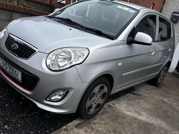 Kia Picanto Hatchback, Petrol, 2011, Silver