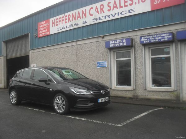 Opel Astra Hatchback, Diesel, 2016, Black