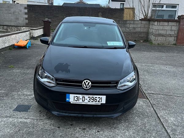 Volkswagen Polo Hatchback, Petrol, 2013, Black