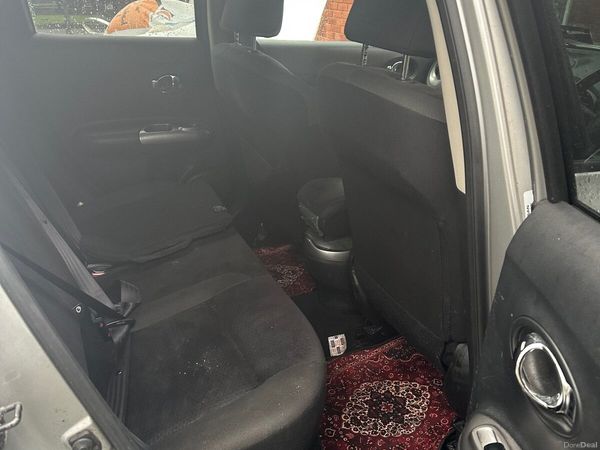 Nissan Juke SUV, Diesel, 2013, Silver