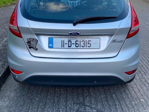 Ford Fiesta Hatchback, Petrol, 2011, Silver