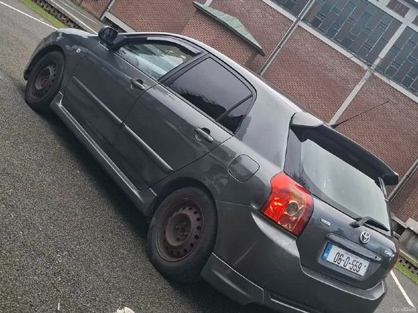 Toyota Corolla Hatchback, Petrol, 2006, Grey