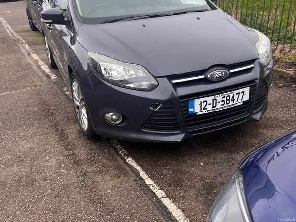 Ford Focus Hatchback, Diesel, 2012, Grey