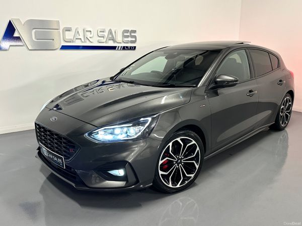 Ford Focus Hatchback, Diesel, 2020, Grey