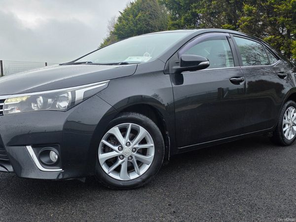 Toyota Corolla Saloon, Diesel, 2016, Black