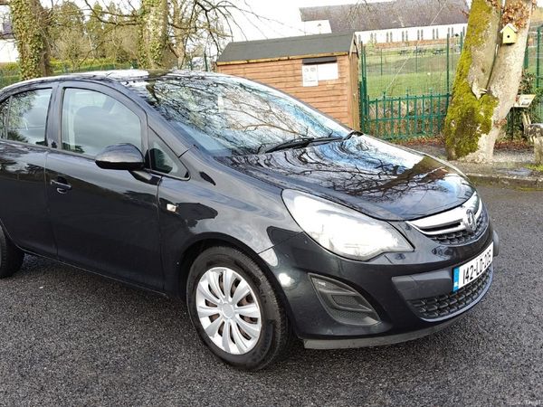 Vauxhall Corsa Hatchback, Diesel, 2014, Black