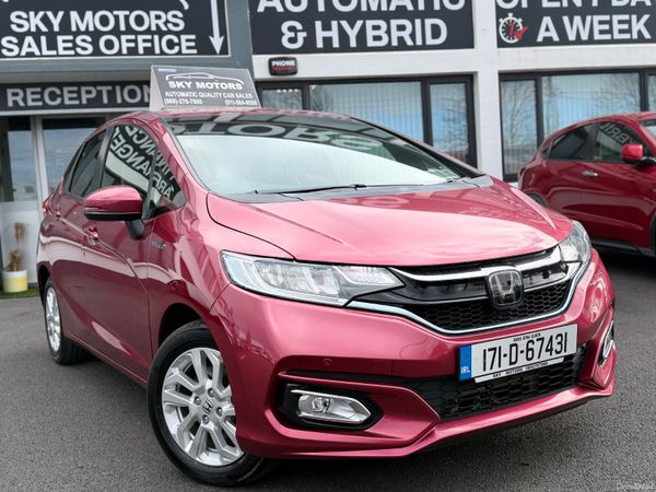 Honda Fit Hatchback, Petrol Hybrid, 2017, Red